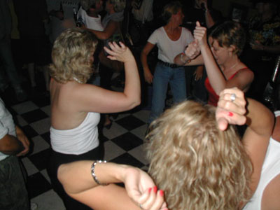 PIC00565